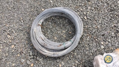 2 x rolls of plain wire