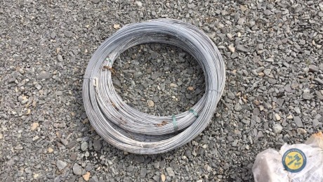 2 x rolls of plain wire