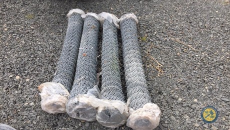4 x rolls of chain link wire