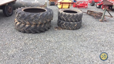 Set of tractor tyres 2 x 16.9-38 and 280-70-28