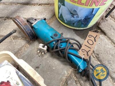 Electric angle grinder