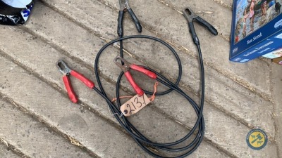Set of jump leads