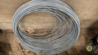 Roll of plain wire