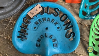 Nicholson newark seat