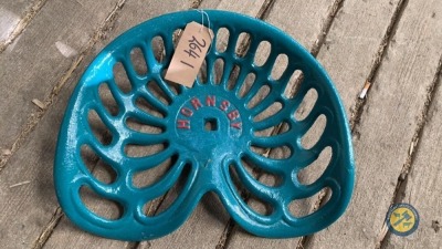 Hornsby seat