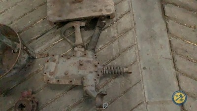Ferguson hydraulic lift arms