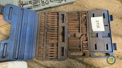 2 x torx