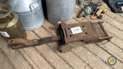 35-135 drawbar swinging good condition