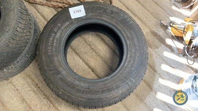 Tyre 255-70-r16