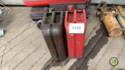 2 x jerry cans