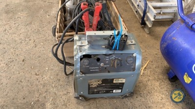 Boost charger 12v-24v