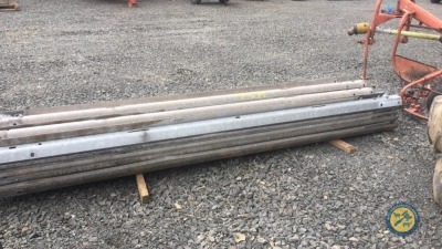 25 x crash barriers