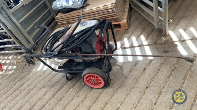 Honda 3000 PSI powerwasher