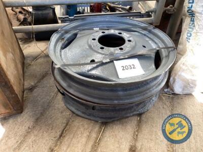 2 x Ferguson front wheel rims