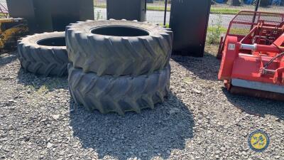 2 x rear tractor tyres 580-70-R38