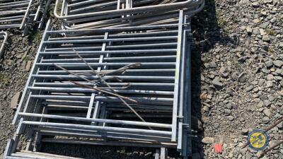 10 x 4ft galvanised hurdles with pins