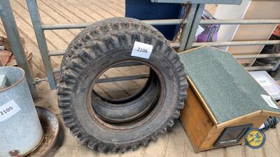 2 x 600-16 Land Rover tyres for trailer