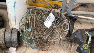 Quantity of hanging baskets
