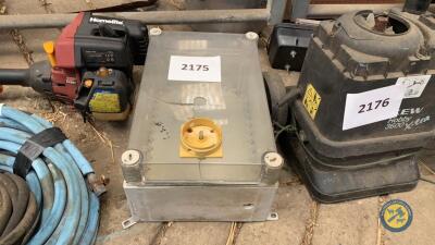 Electric instalation box & Iveco tail light