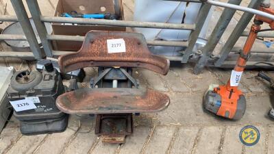 Grammer tractor suspension seat with Ferguson brackets