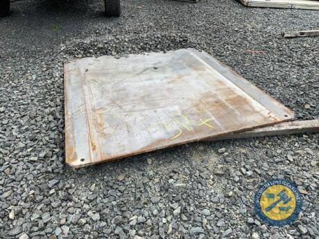 Approx 8x6" road plate 1 inch thick