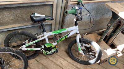 Green & white apollo bike