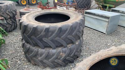 2 x tractor tyres Vredstein 520-85-R38 30% tread