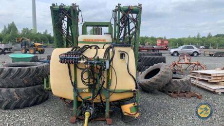 Amazone UF 1200 24m crop sprayer, control box & half a shaft