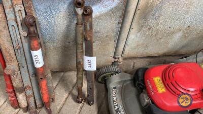 2 x Ferguson top links