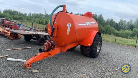 Abbey 2000gln slurry tanker oversize wheels, top fill, no shaft, reconditioned top lid