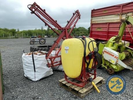 Hardi 600L sprayer 12m boom spray, triple nozzels, box of nozzels in office