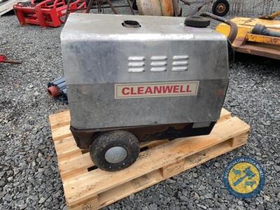 Cleanwell hot and cold power washer