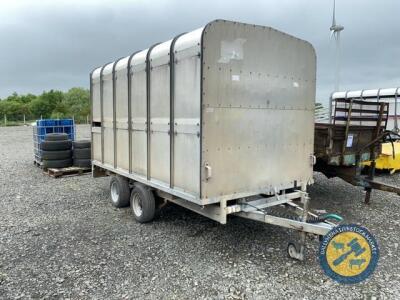 12x6'6" cattle trailer reconditioned brakes and LED lights
