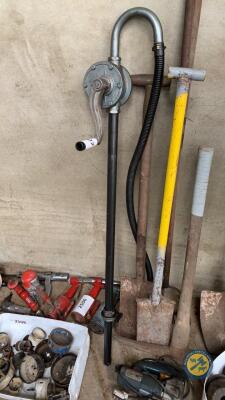 Barrell pump