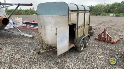 8x4 Ifor Williams sheep trailer