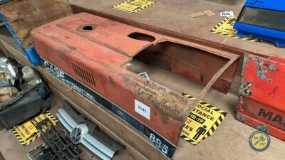 Case 885/895 bonnet
