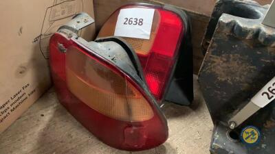 2 x rear lights clusters for Rover 400 1997