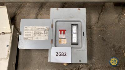 240V electrical consumer unit