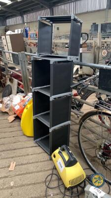 Stacking shelves