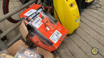 Black & Decker power washer