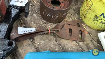 Tail skimms for DB plough