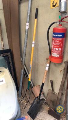 Draper pitch fork