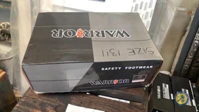 Warrior safety boots size 13