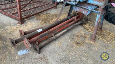 6 x acro props seldom used