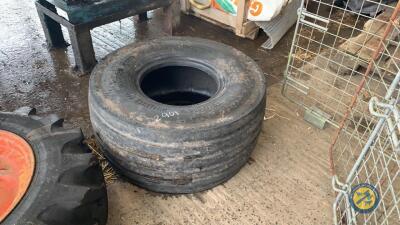 300-65-R12 Trellebourhg round bale wrapper