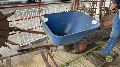 Wheel barrow
