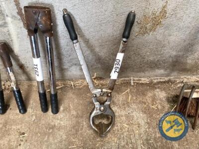 Castrator nippers