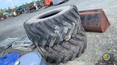 2 x tanker tyres 28.1-R26