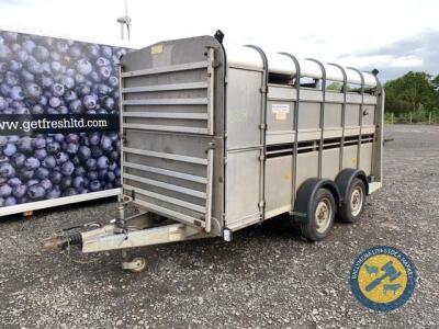 12x6 Ifor Williams cattle trailer with dividing gates & sheep deck, lights working