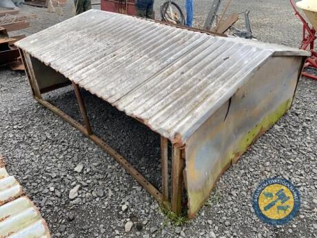 Ritchie double lamb creep feeder with new galvanised trough